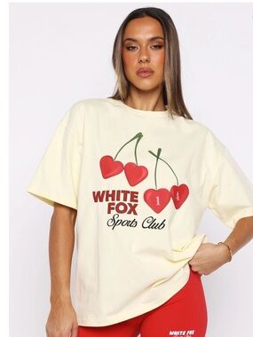 NWT • White Fox Boutique Club 14 Izzy Oversized Tee 🍋🍒